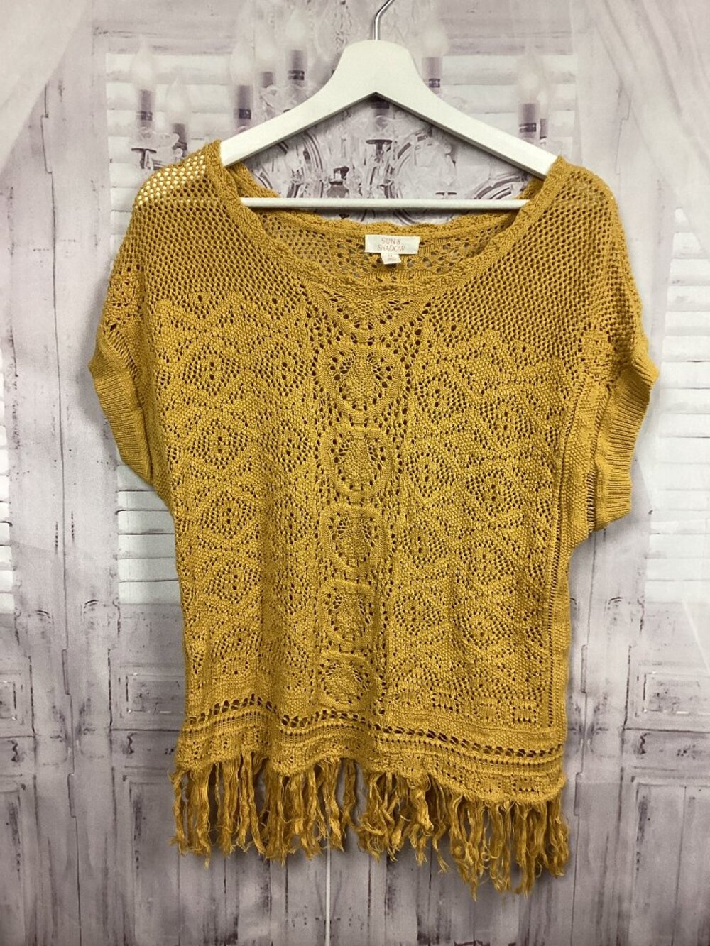 Sun & Shadow Top Mustard Yellow Fringe Crochet Sweater M